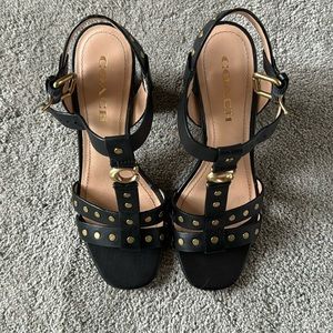 Coach Margaret Sandel